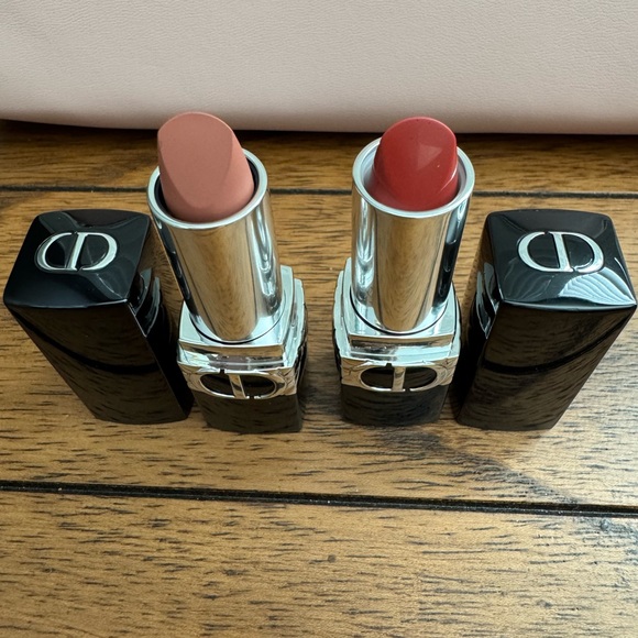 Dior makeup bag & Lipstick Bundle - Picture 3 of 4